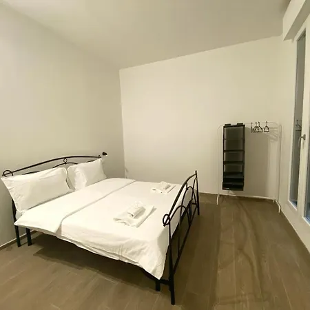 Апартаменты Farolfi Galliera