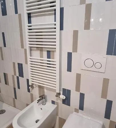 Apartamento Farolfi Galliera Bolonia