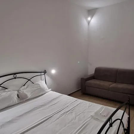 Farolfi Galliera Apartamento *